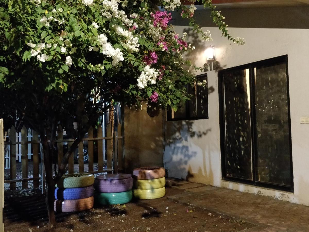 Chalet Casa Amor, Perfect Home Amidst Tranquility Karjat Esterno foto