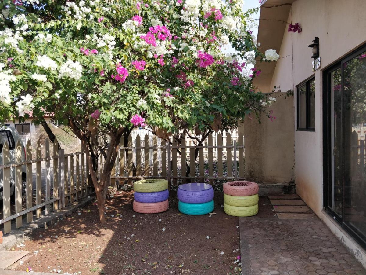 Chalet Casa Amor, Perfect Home Amidst Tranquility Karjat Esterno foto