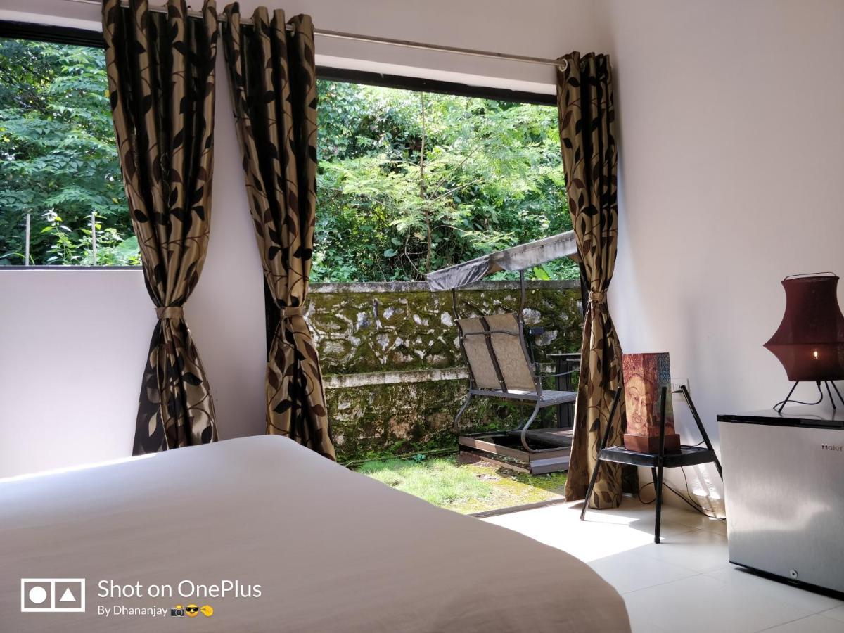 Chalet Casa Amor, Perfect Home Amidst Tranquility Karjat Esterno foto
